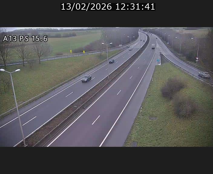 <h2>Traffic live webcam Luxembourg Kayl - A13 direction Dudelange - BK 15.6</h2>