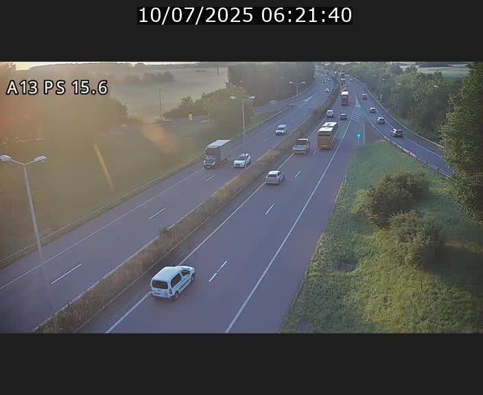 <h2>Traffic live webcam Luxembourg Kayl - A13 direction Dudelange - BK 15.6</h2>