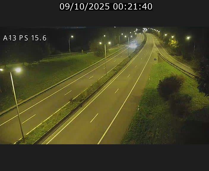 <h2>Traffic live webcam Luxembourg Kayl - A13 direction Dudelange - BK 15.6</h2>