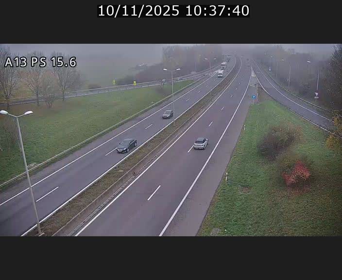 <h2>Traffic live webcam Luxembourg Kayl - A13 direction Dudelange - BK 15.6</h2>