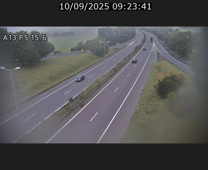 <h2>Traffic live webcam Luxembourg Kayl - A13 direction Dudelange - BK 15.6</h2>