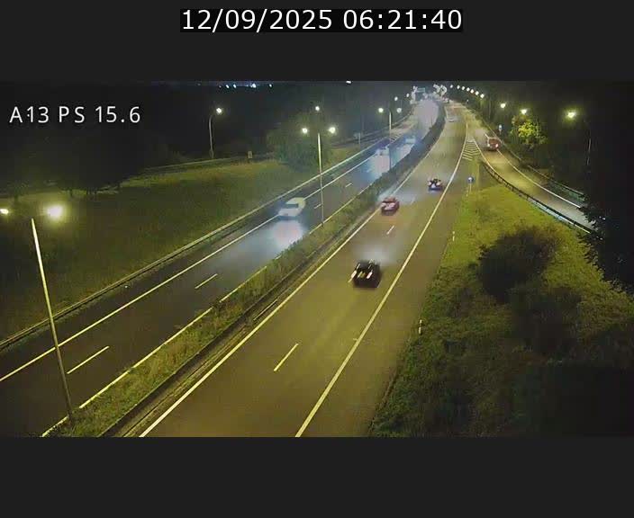 <h2>Traffic live webcam Luxembourg Kayl - A13 direction Dudelange - BK 15.6</h2>