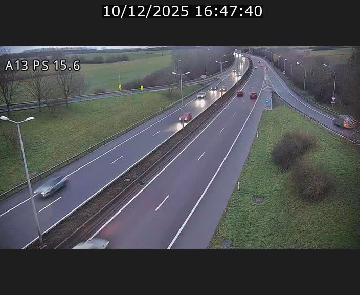 <h2>Traffic live webcam Luxembourg Kayl - A13 direction Dudelange - BK 15.6</h2>