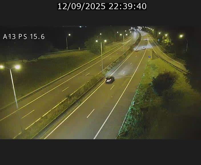 <h2>Traffic live webcam Luxembourg Kayl - A13 direction Dudelange - BK 15.6</h2>