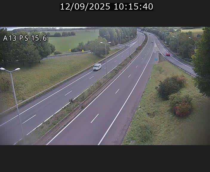 <h2>Traffic live webcam Luxembourg Kayl - A13 direction Dudelange - BK 15.6</h2>