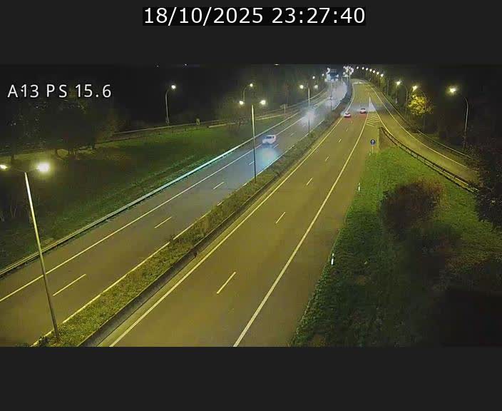 <h2>Traffic live webcam Luxembourg Kayl - A13 direction Dudelange - BK 15.6</h2>