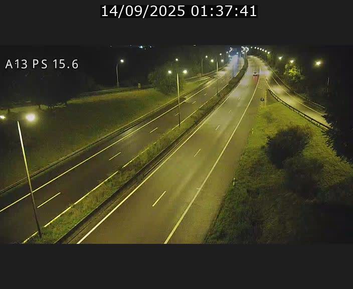 <h2>Traffic live webcam Luxembourg Kayl - A13 direction Dudelange - BK 15.6</h2>