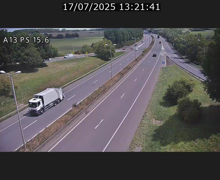 <h2>Traffic live webcam Luxembourg Kayl - A13 direction Dudelange - BK 15.6</h2>