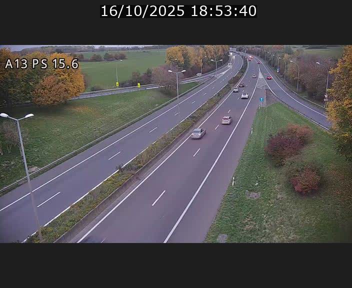 <h2>Traffic live webcam Luxembourg Kayl - A13 direction Dudelange - BK 15.6</h2>