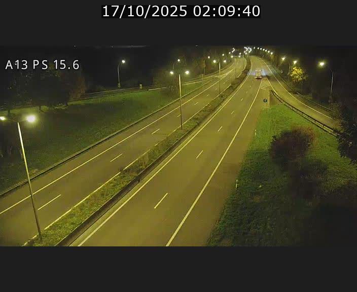 <h2>Traffic live webcam Luxembourg Kayl - A13 direction Dudelange - BK 15.6</h2>