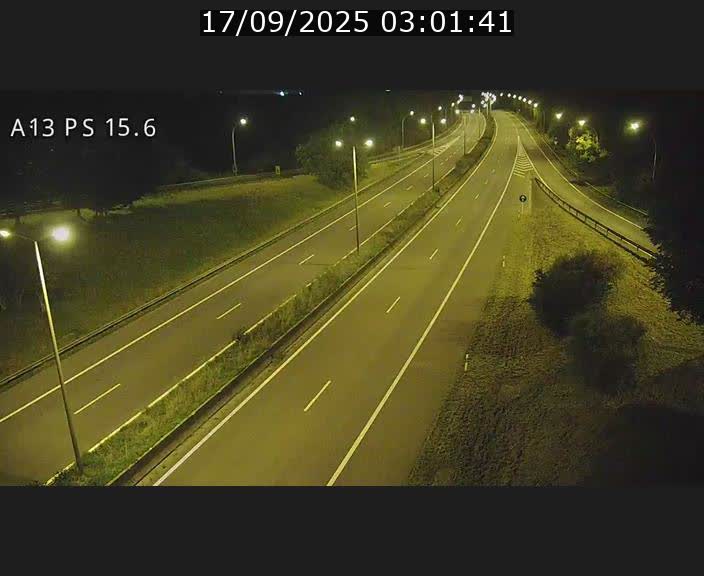 <h2>Traffic live webcam Luxembourg Kayl - A13 direction Dudelange - BK 15.6</h2>