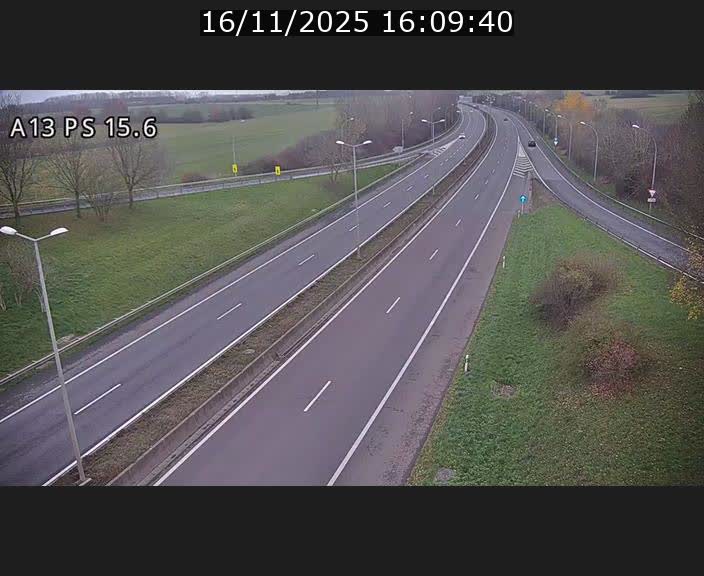 <h2>Traffic live webcam Luxembourg Kayl - A13 direction Dudelange - BK 15.6</h2>