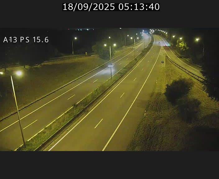 <h2>Traffic live webcam Luxembourg Kayl - A13 direction Dudelange - BK 15.6</h2>