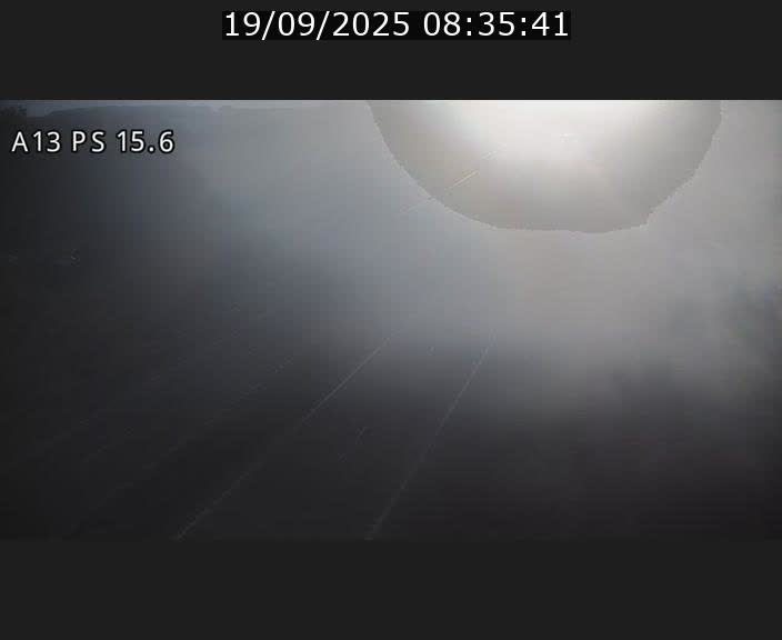 <h2>Traffic live webcam Luxembourg Kayl - A13 direction Dudelange - BK 15.6</h2>