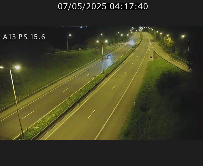 Traffic live webcam Luxembourg Kayl - A13 direction Dudelange - BK 15.6