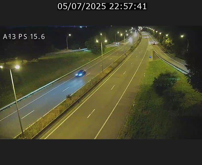 Traffic live webcam Luxembourg Kayl - A13 direction Dudelange - BK 15.6