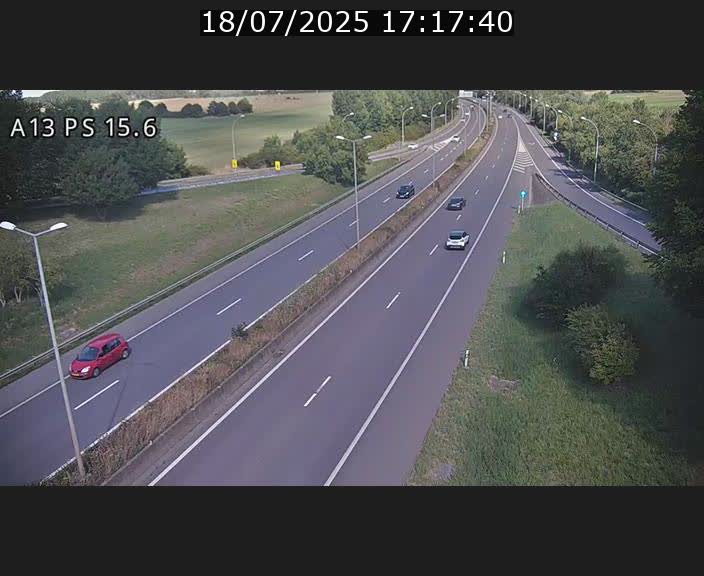 Traffic live webcam Luxembourg Kayl - A13 direction Dudelange - BK 15.6
