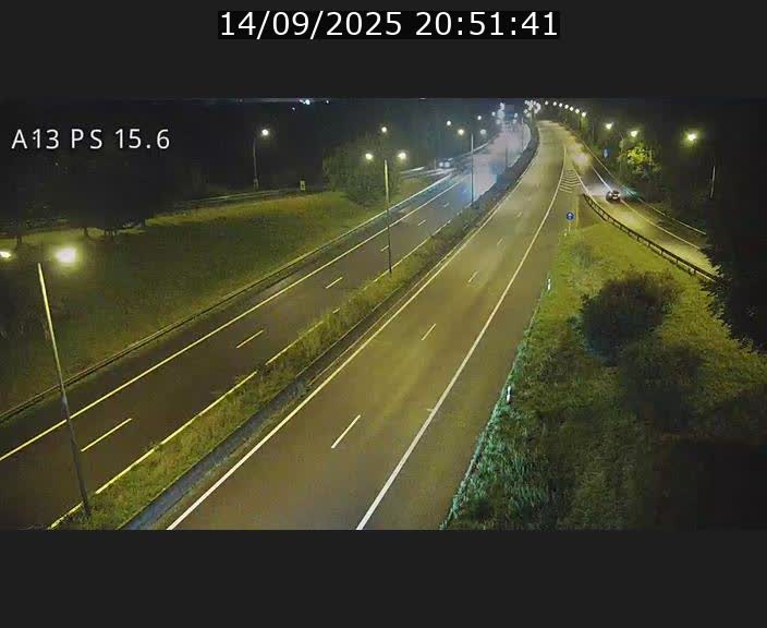 Traffic live webcam Luxembourg Kayl - A13 direction Dudelange - BK 15.6