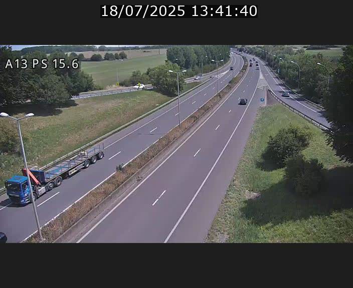 <h2>Traffic live webcam Luxembourg Kayl - A13 direction Dudelange - BK 15.6</h2>