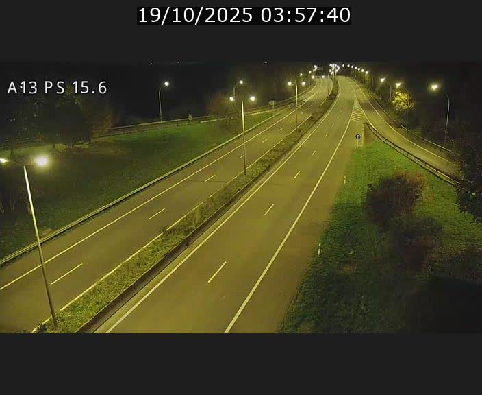 <h2>Traffic live webcam Luxembourg Kayl - A13 direction Dudelange - BK 15.6</h2>