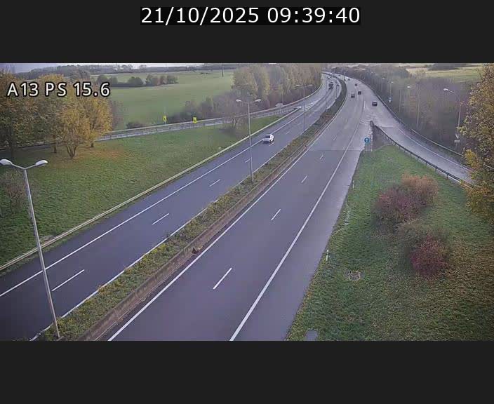 <h2>Traffic live webcam Luxembourg Kayl - A13 direction Dudelange - BK 15.6</h2>