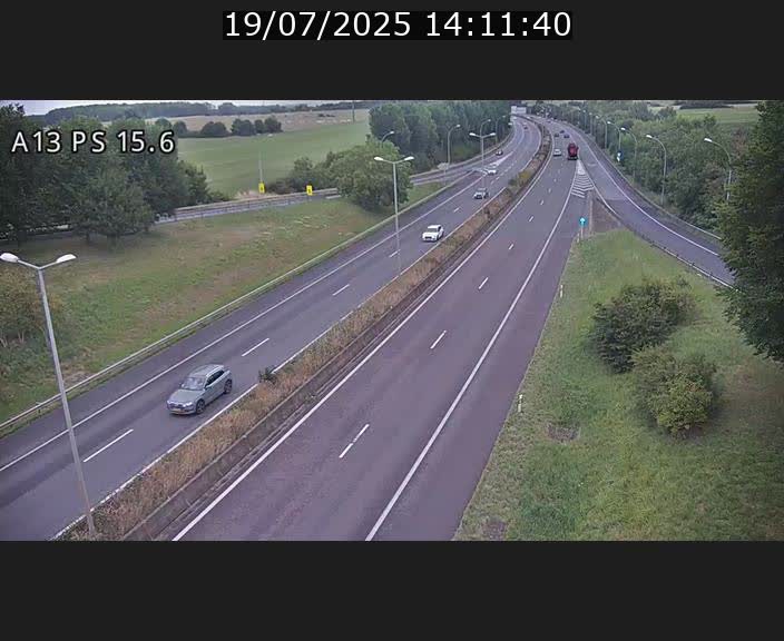 <h2>Traffic live webcam Luxembourg Kayl - A13 direction Dudelange - BK 15.6</h2>