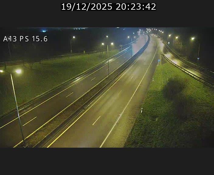 <h2>Traffic live webcam Luxembourg Kayl - A13 direction Dudelange - BK 15.6</h2>