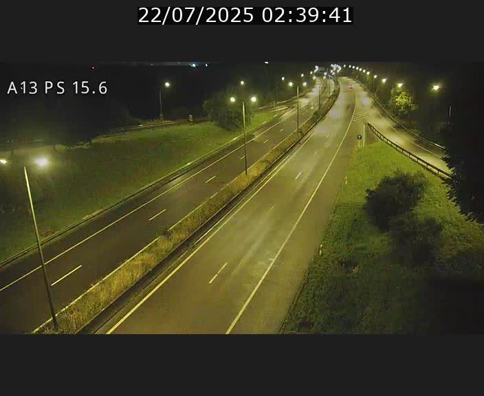 <h2>Traffic live webcam Luxembourg Kayl - A13 direction Dudelange - BK 15.6</h2>