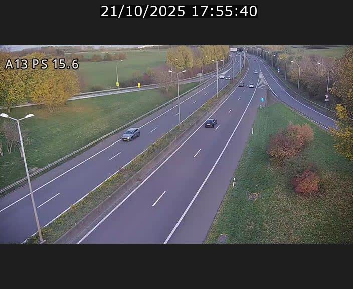 <h2>Traffic live webcam Luxembourg Kayl - A13 direction Dudelange - BK 15.6</h2>