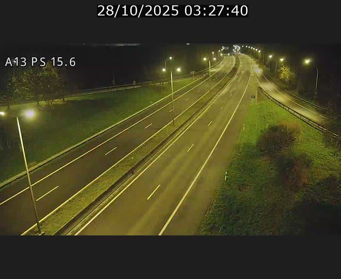 <h2>Traffic live webcam Luxembourg Kayl - A13 direction Dudelange - BK 15.6</h2>