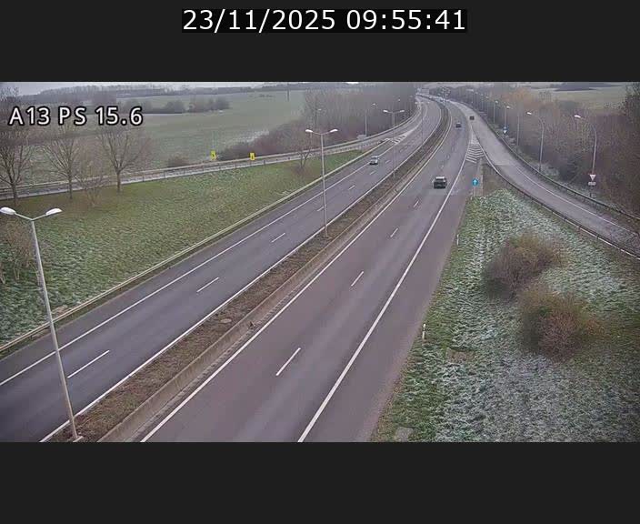 <h2>Traffic live webcam Luxembourg Kayl - A13 direction Dudelange - BK 15.6</h2>