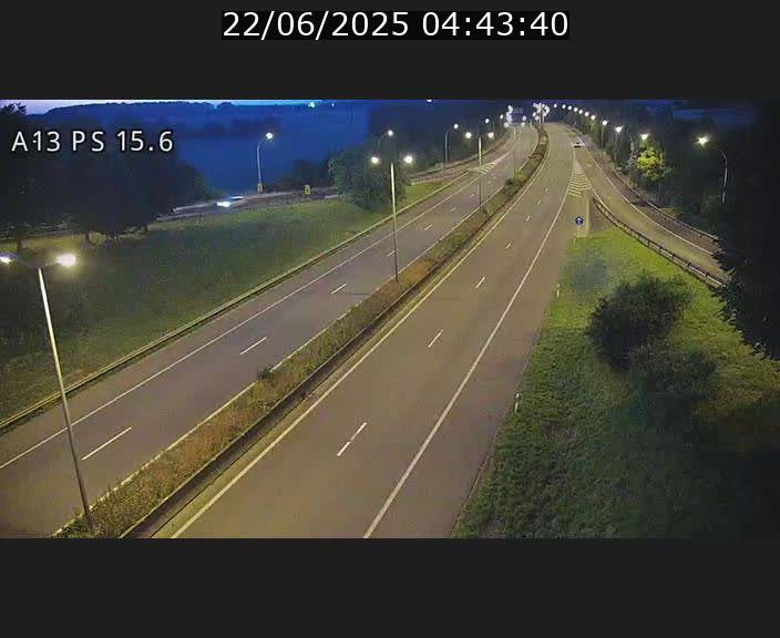 <h2>Traffic live webcam Luxembourg Kayl - A13 direction Dudelange - BK 15.6</h2>