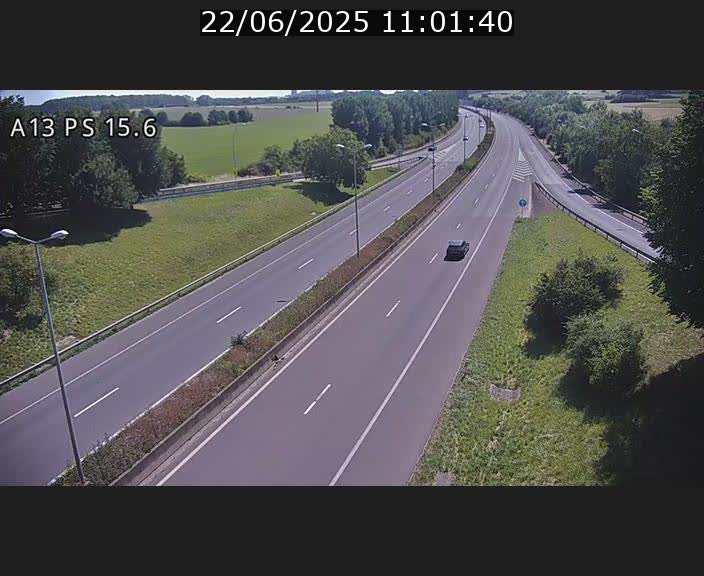 <h2>Traffic live webcam Luxembourg Kayl - A13 direction Dudelange - BK 15.6</h2>