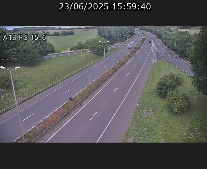 <h2>Traffic live webcam Luxembourg Kayl - A13 direction Dudelange - BK 15.6</h2>
