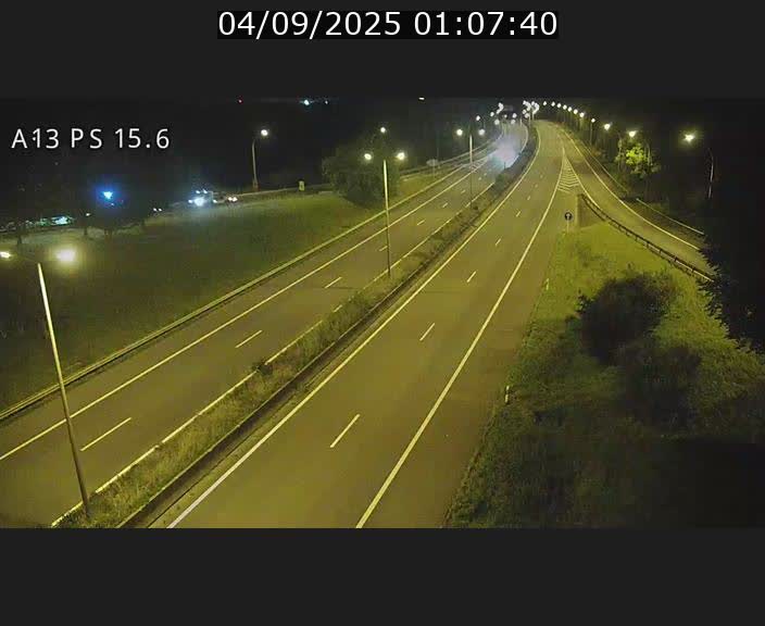 <h2>Traffic live webcam Luxembourg Kayl - A13 direction Dudelange - BK 15.6</h2>