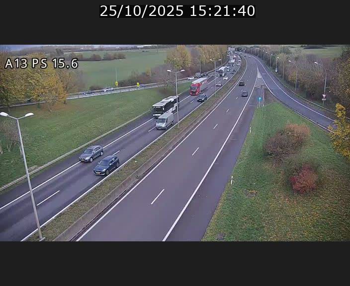 <h2>Traffic live webcam Luxembourg Kayl - A13 direction Dudelange - BK 15.6</h2>