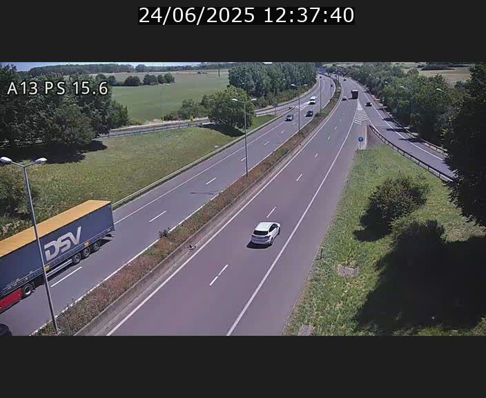 <h2>Traffic live webcam Luxembourg Kayl - A13 direction Dudelange - BK 15.6</h2>
