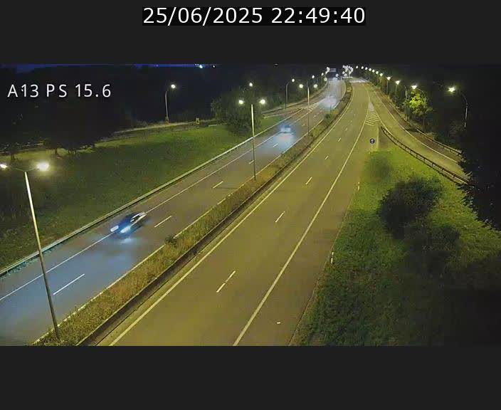 <h2>Traffic live webcam Luxembourg Kayl - A13 direction Dudelange - BK 15.6</h2>