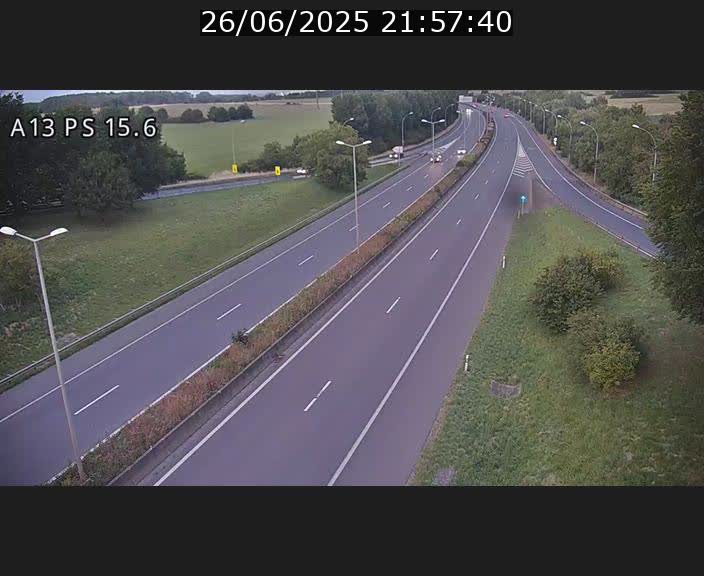 <h2>Traffic live webcam Luxembourg Kayl - A13 direction Dudelange - BK 15.6</h2>