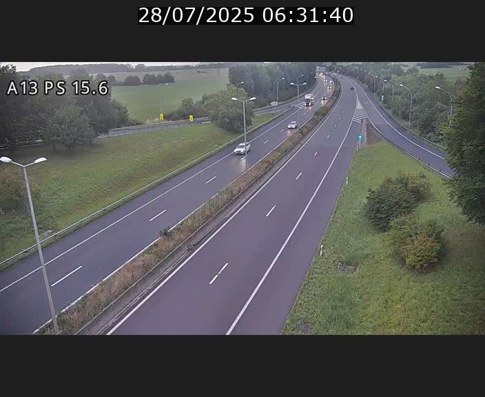 <h2>Traffic live webcam Luxembourg Kayl - A13 direction Dudelange - BK 15.6</h2>