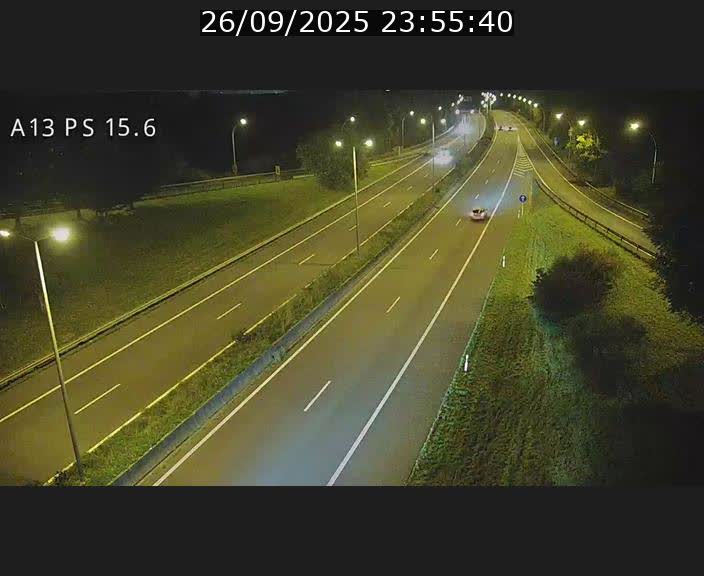 <h2>Traffic live webcam Luxembourg Kayl - A13 direction Dudelange - BK 15.6</h2>