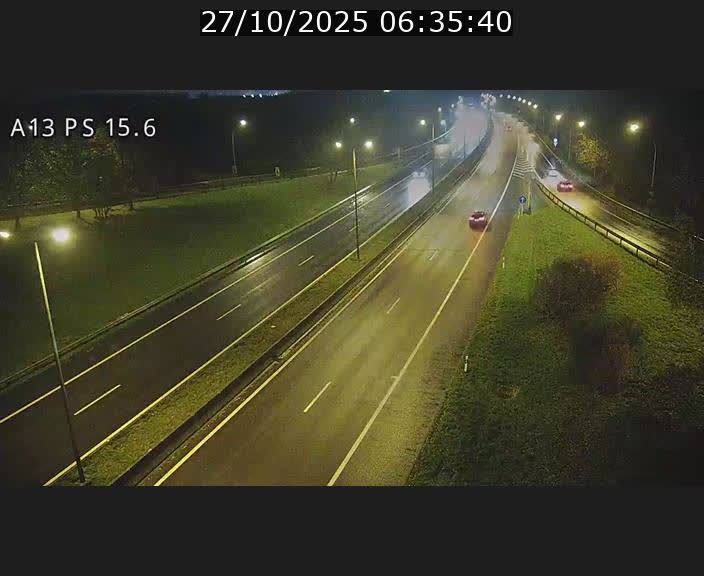 <h2>Traffic live webcam Luxembourg Kayl - A13 direction Dudelange - BK 15.6</h2>