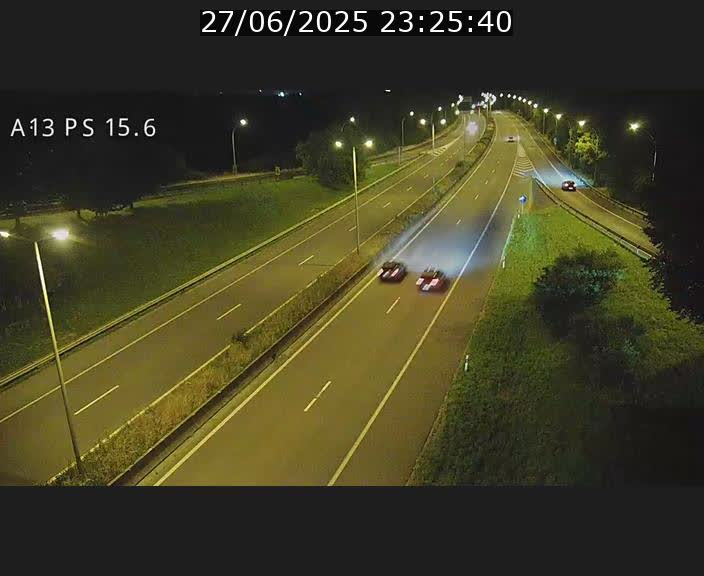 <h2>Traffic live webcam Luxembourg Kayl - A13 direction Dudelange - BK 15.6</h2>