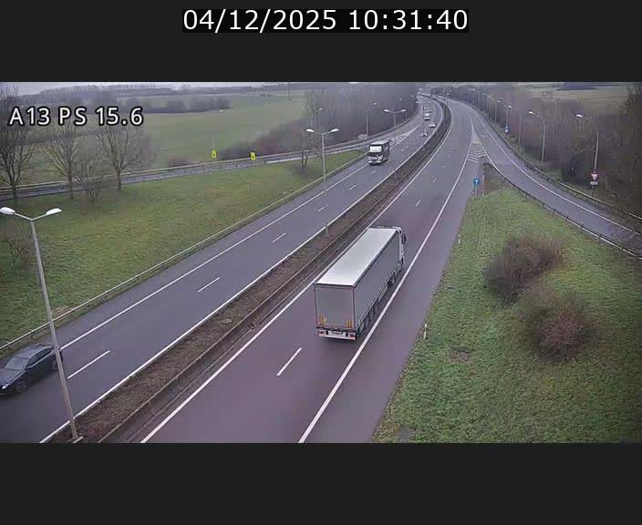 <h2>Traffic live webcam Luxembourg Kayl - A13 direction Dudelange - BK 15.6</h2>