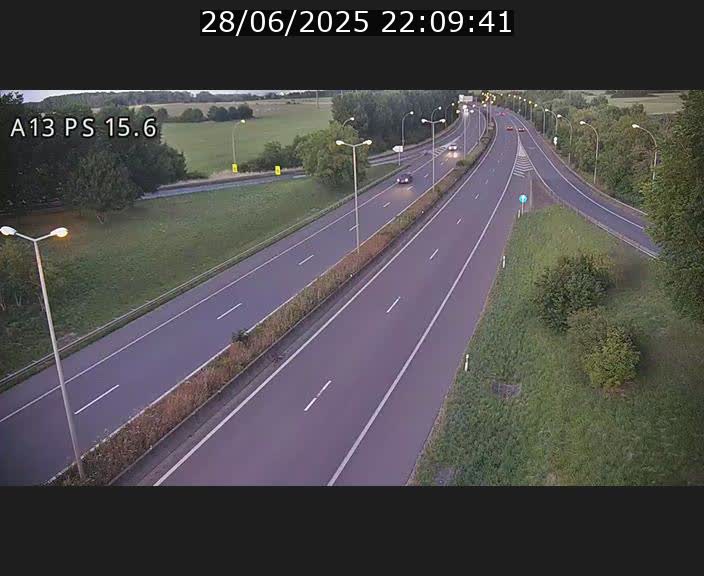 <h2>Traffic live webcam Luxembourg Kayl - A13 direction Dudelange - BK 15.6</h2>
