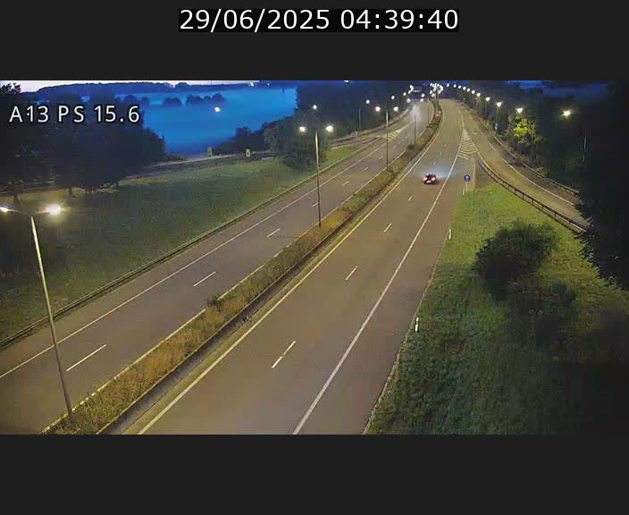 <h2>Traffic live webcam Luxembourg Kayl - A13 direction Dudelange - BK 15.6</h2>