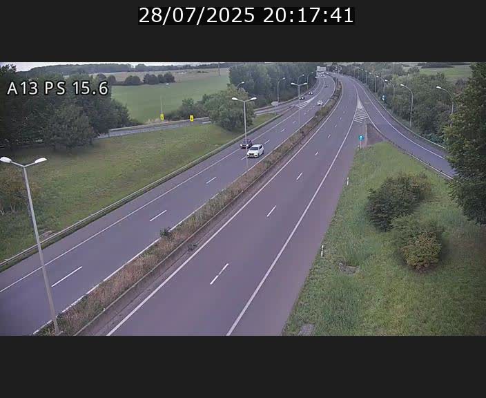 <h2>Traffic live webcam Luxembourg Kayl - A13 direction Dudelange - BK 15.6</h2>