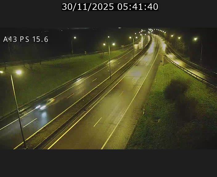 <h2>Traffic live webcam Luxembourg Kayl - A13 direction Dudelange - BK 15.6</h2>