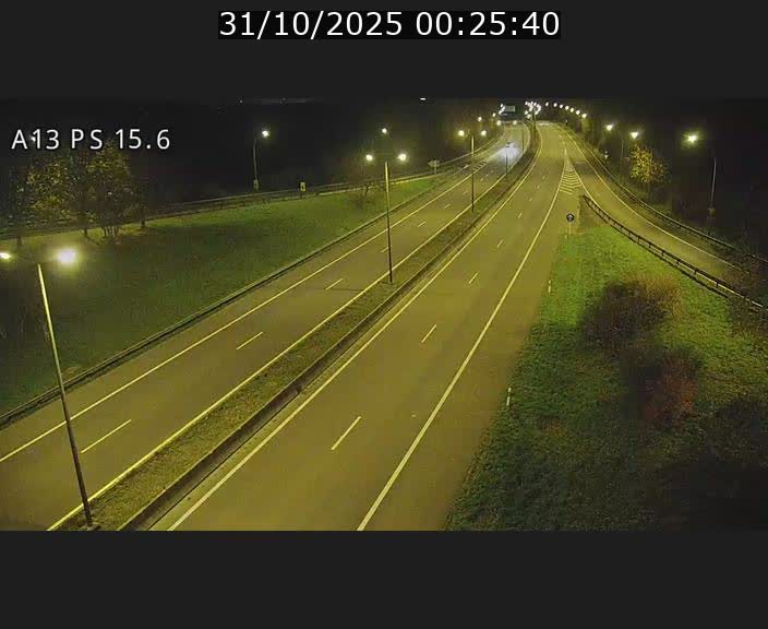 <h2>Traffic live webcam Luxembourg Kayl - A13 direction Dudelange - BK 15.6</h2>