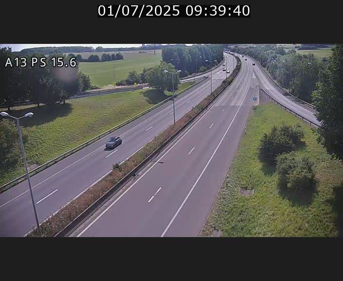 <h2>Traffic live webcam Luxembourg Kayl - A13 direction Dudelange - BK 15.6</h2>